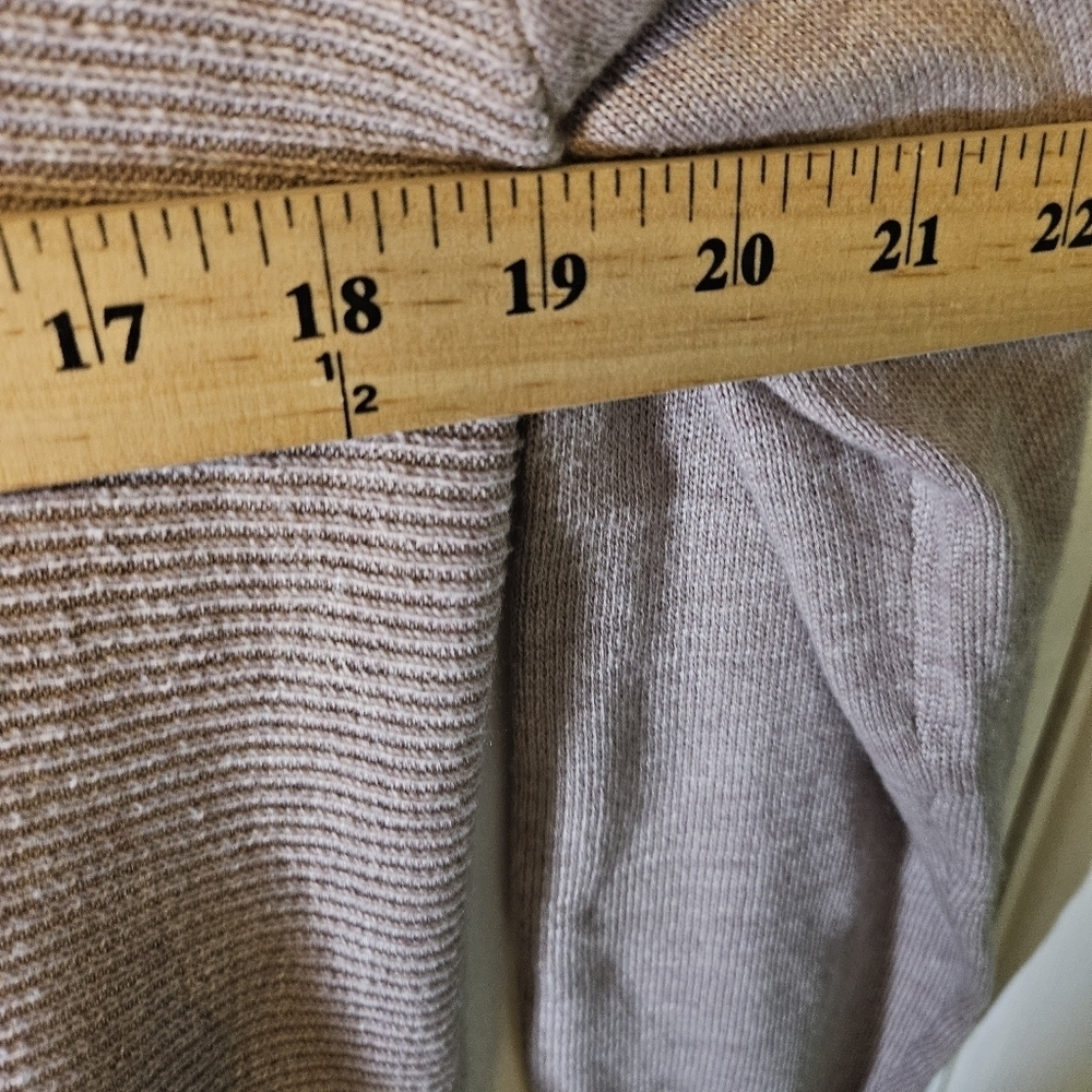Ella Moss Size Medium V-Neck Sweater Ribbed Light Purple - Picture 9 of 10